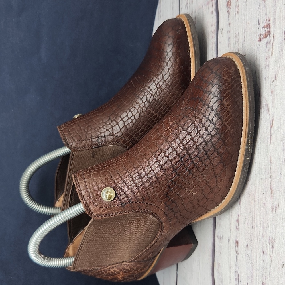 Twisted X | EUC Reptile Croc Embossed Leather Booties Ankle Boots Western Size 6 - Picture 4 of 9